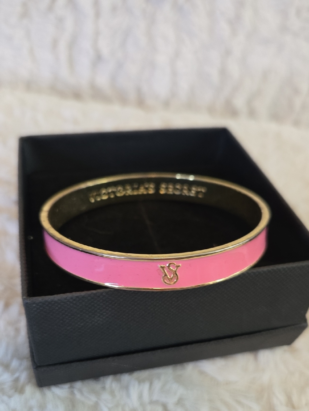 Victoria's Secret Pink Enamel Logo Bangle Bracelet